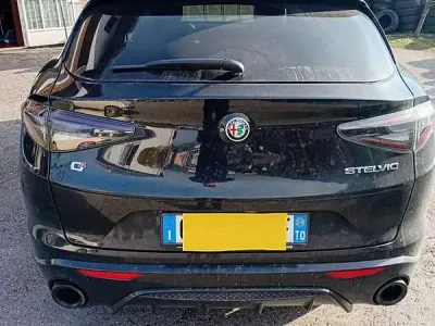 Usata Alfa Romeo Stelvio Veloce 209 CV (153 kW) 2024 SUV