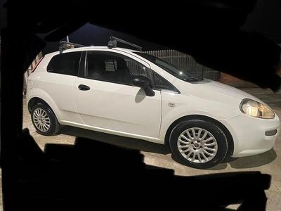 Usata Fiat Grande Punto 75 CV (55 kW) 2012 Utilitaria