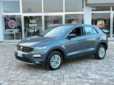 Usata VW T-Roc Business 116 CV (85 kW) 2019 Grigio SUV