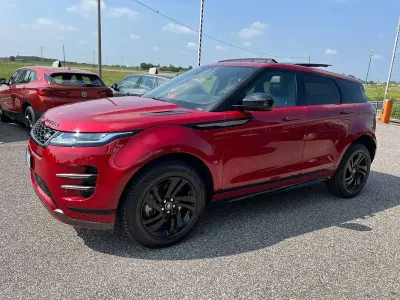 Usata Land Rover Range Rover evoque R-Dynamic 163 CV (119 kW) 2022 Rosso SUV