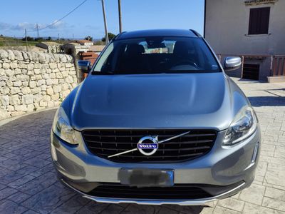 usata Volvo XC60 2.4 D4 Monument