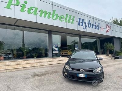 Usata VW Golf VII Trendline 105 CV (77 kW) 2013 Grigio Berlina