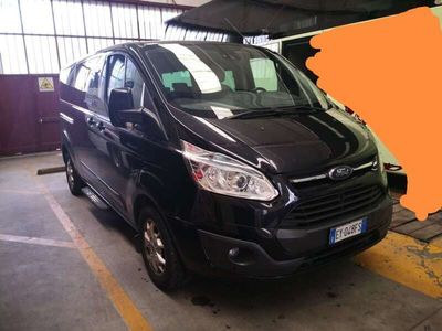 usata Ford Tourneo Custom Con pedana x carrozzina