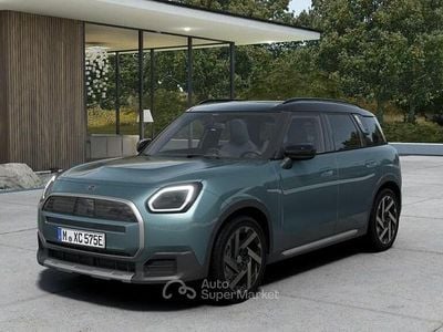Verde Usata 2025 Mini Cooper Favoured Utilitaria | 38.800 € (Buon prezzo)