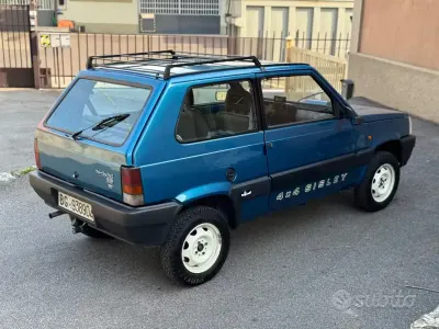 Usado Fiat Panda 4x4 50 HP (36 kW) 1990 Azul Citadino