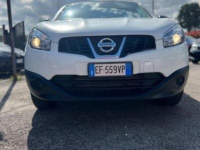 Usata Nissan Qashqai Tekna 111 CV (81 kW) 2011 Bianco SUV
