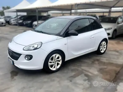 Usata Opel Adam Jam 87 CV (63 kW) 2016 Bianco Utilitaria