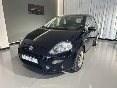Usata Fiat Punto Street 95 CV (69 kW) 2018 Blu/azzurro Utilitaria