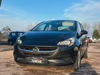 Usata Opel Corsa 90 CV (66 kW) 2017 Grigio Utilitaria