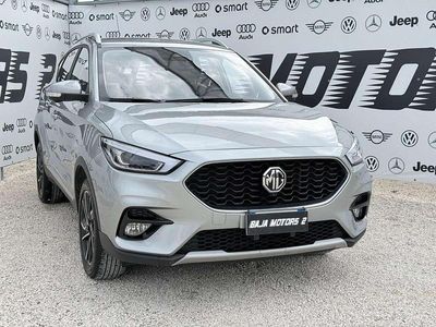 Usata MG ZS Luxury 106 CV (77 kW) 2024 Argento SUV
