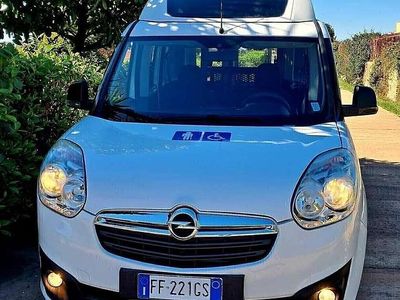 Usata Opel Combo 120 CV (88 kW) 2016 Bianco Monovolume