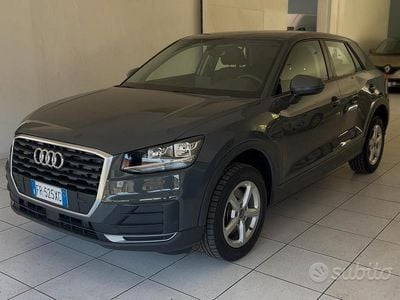 Usata Audi Q2 Business 116 CV (85 kW) 2018 Grigio SUV