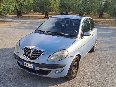 Usata Lancia Ypsilon 70 CV (51 kW) 2004 Utilitaria