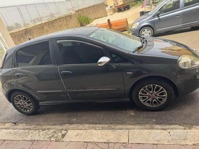 Usata Fiat Punto Evo 85 CV (62 kW) 2011 Grigio Utilitaria