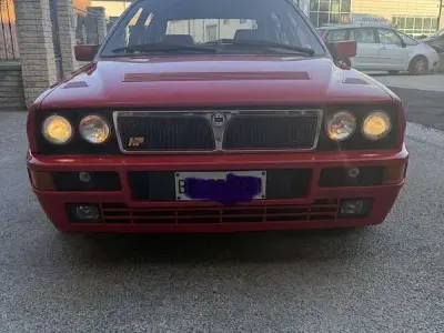 Usata Lancia Delta 205 CV (150 kW) 1991 Utilitaria