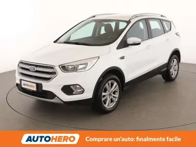 Usata Ford Kuga 120 CV (88 kW) 2017 Bianco SUV