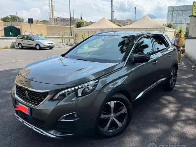 Usata Peugeot 3008 GT-line 131 CV (96 kW) 2018 Verde SUV