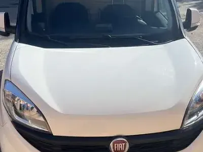 Usata Fiat Doblò 101 CV (74 kW) 2016 Monovolume