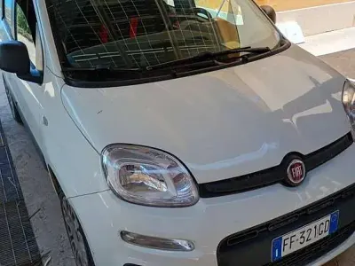Usata Fiat Panda Easy 95 CV (69 kW) 2016 Bianco Utilitaria