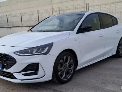 Usata Ford Focus ST-Line X 155 CV (114 kW) 2023 Berlina