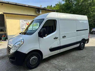 Usata Opel Movano 125 CV (91 kW) 2016 Bianco Monovolume