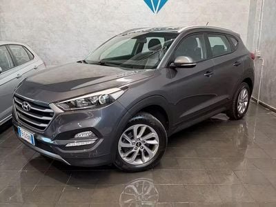 Usata Hyundai Tucson Comfort 132 CV (97 kW) 2015 Grigio SUV