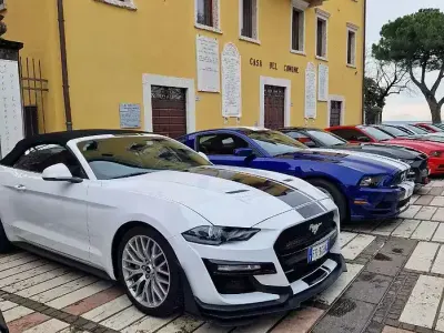 Usata Ford Mustang 290 CV (213 kW) 2018 Bianco Cabrio
