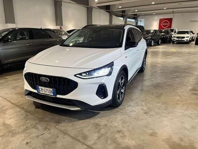 Usata Ford Focus Active 125 CV (91 kW) 2023 Frozen white Station wagon