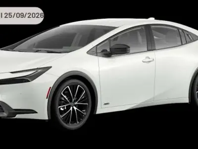 Ny Toyota Prius Active 223 HK (164 kW) 2025 Silver Halvkombi