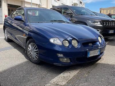 Usata Hyundai Accent 2000 Blu Coupé