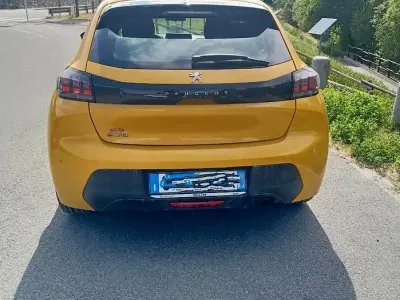 Begagnad Peugeot 208