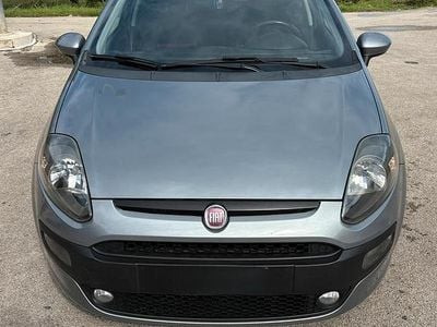 Usata Fiat Punto Dynamic 85 CV (62 kW) 2023 Grigio Utilitaria