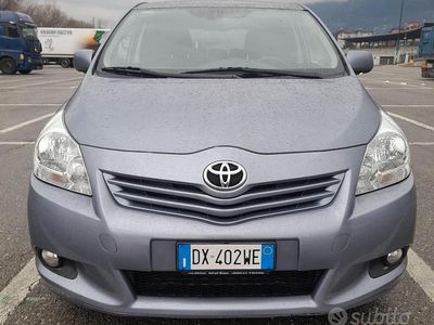 Grigio Usata 2009 Toyota Verso Sol Monovolume | 5500 € (Buon prezzo)