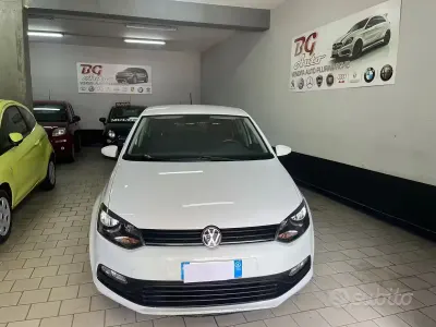 Usata VW Polo Comfortline 75 CV (55 kW) 2015 Bianco Berlina