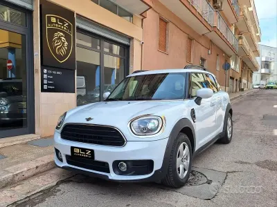 Begagnad Mini One D Countryman Hype 116 HK (85 kW) 2019 Vit SUV