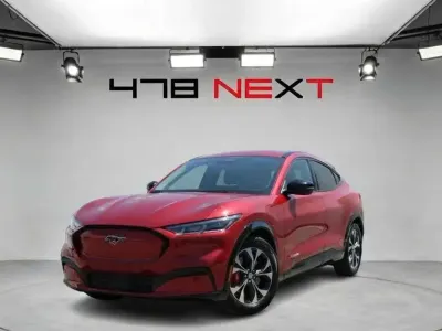 Usata Ford Mustang Mach-E Extended Range 216 kW (294 CV) 2023 Rosso SUV