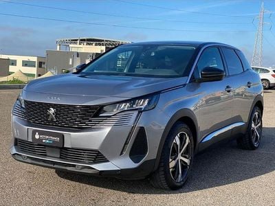 Usata Peugeot 3008 Allure 131 CV (96 kW) 2022 Grigio SUV