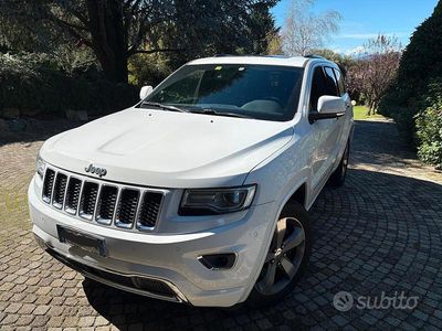 Usata Jeep Grand Cherokee Overland 250 CV (183 kW) 2015 Bianco SUV
