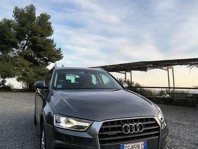 Usata Audi Q3 Business 150 CV (110 kW) 2016 Grigio SUV