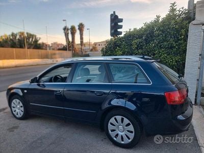 Usata Audi A4 140 CV (102 kW) 2005 Blu Station wagon