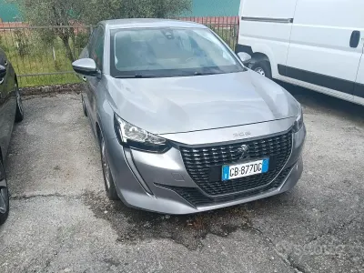 Usata Peugeot 208 Active 102 CV (75 kW) 2020 Grigio Utilitaria