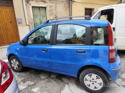 Usata Fiat Panda 2006 Bluazzurro Utilitaria