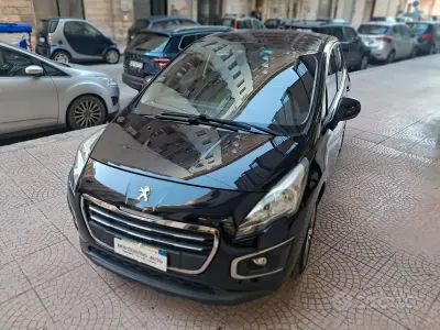 Usata Peugeot 3008 115 CV (84 kW) 2015 Nero Station wagon