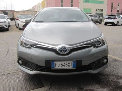 Toyota Auris Hybrid