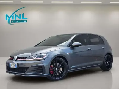 Usata VW Golf VII GTI 245 CV (180 kW) 2018 Gray Berlina