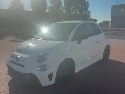 Usata Abarth 500 135 CV (99 kW) 2009 Bianco Utilitaria