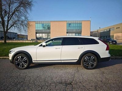 Usata Volvo V90 CC Pro 190 CV (139 kW) 2020 Bianco Station wagon