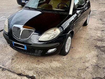 usata Lancia Ypsilon 1.2 BENZINA NEOPATENTATI 87000KM