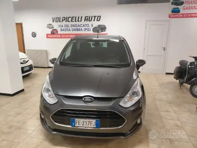 Usata Ford B-MAX 95 CV (69 kW) 2016 Grigio Monovolume
