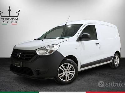 Usata Dacia Dokker 95 CV (69 kW) 2021 Bianco Monovolume
